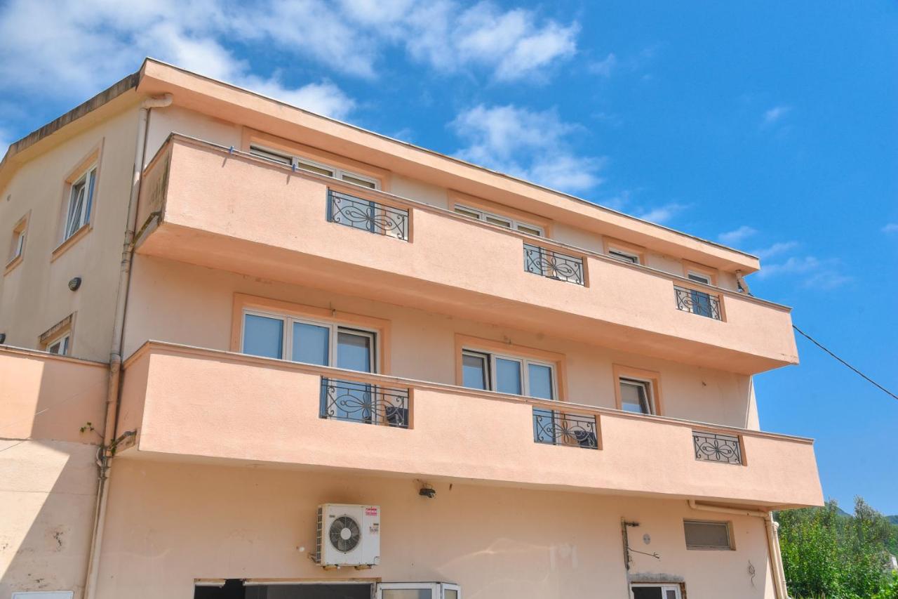 בודווה Apartments Bjelanovic מראה חיצוני תמונה