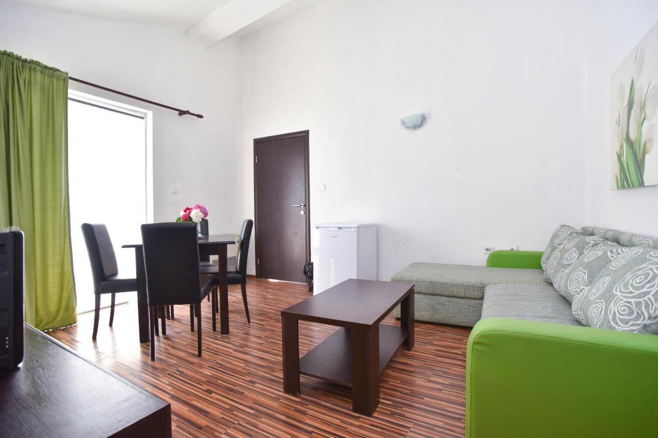 בודווה Apartments Bjelanovic מראה חיצוני תמונה