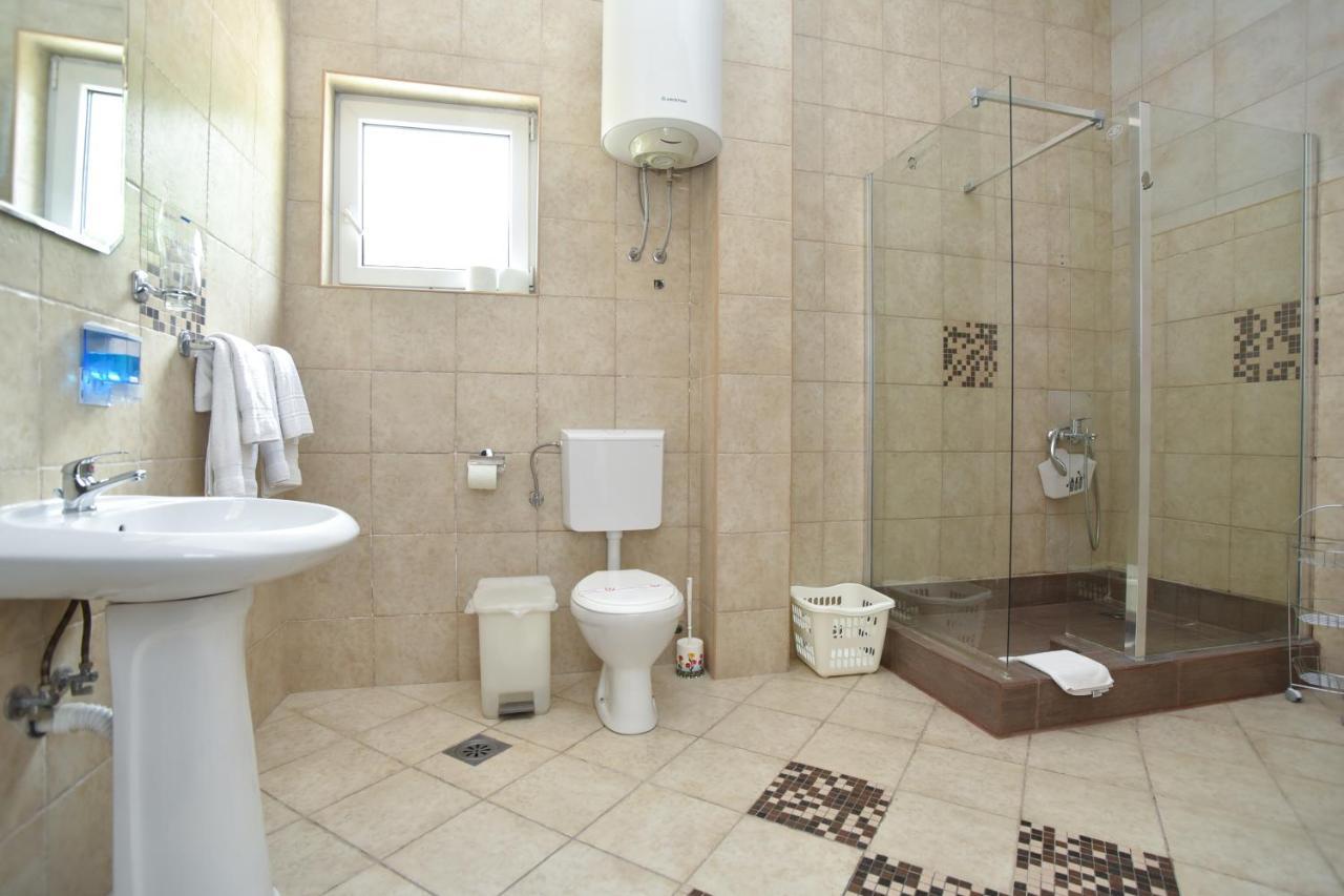 בודווה Apartments Bjelanovic מראה חיצוני תמונה